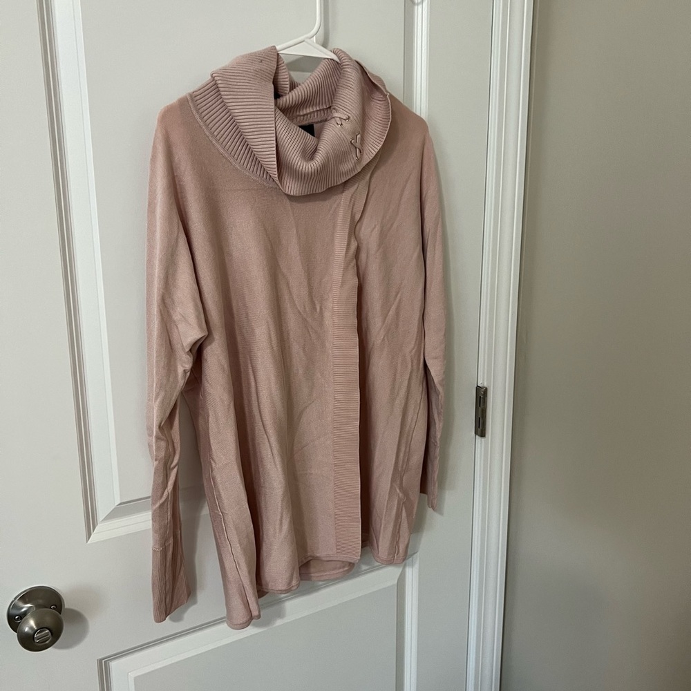 JM collection sweater